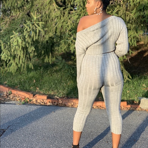 Grey Ribbed Lounge Set - Picture 2 of 5